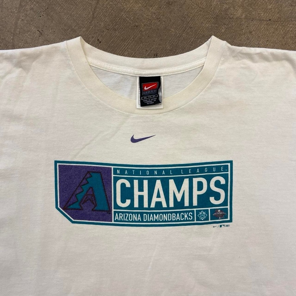 Vintage Arizona Diamondbacks Nike Center Swoosh 2001 World Champions Shirt XXL